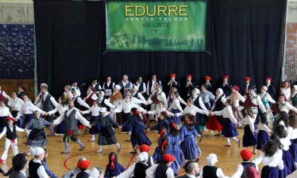 basauri edurre dantza taldea 2017 60 urte 0