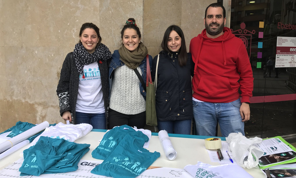 etxebarri gure esku dago 2018 giza katea saretze kanpaina argazkia ged etxebarri twitter