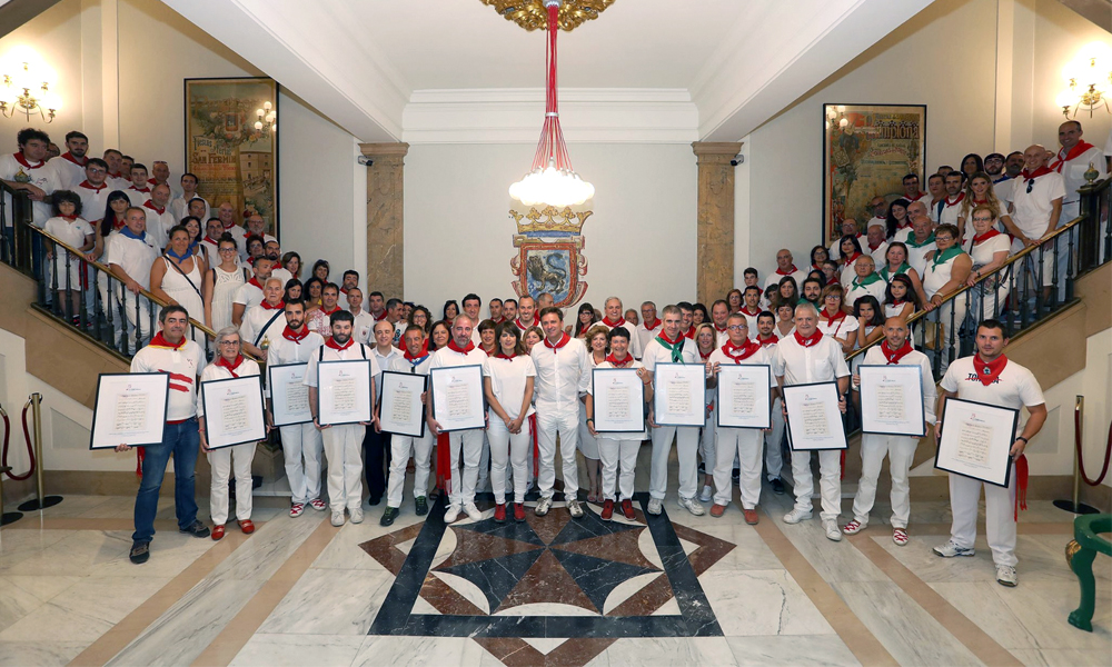 irunea galdakao musika banda dinamita da capo 2018 omenaldia sanferminak 100 urte jaialdia argazkia iruneko udala twitter